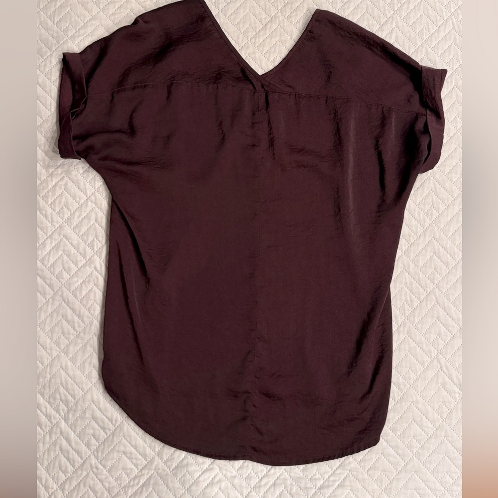 Forever 21 women’s blouse